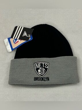 Adidas Brooklyn Nets NBA Basketball Logo Cuffed Winter Beanie Hat Cap OSFM